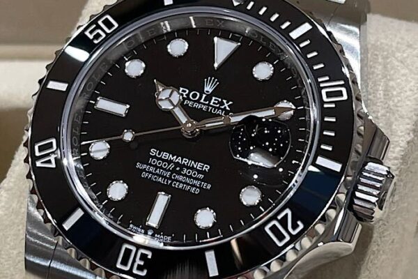 2022年製『Ref.126610LN』