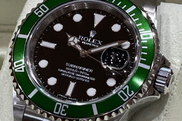 2010年製『Ref.16610LV』